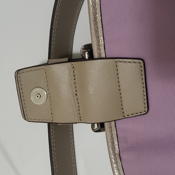 Coach Vintage Soho Elegant Metallic Leather Shoulder Bag - Picture 7 of 12